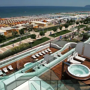 T-Suite Hotel 4* Riccione